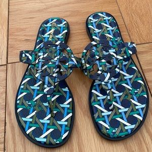 Tory Burch Miller Sandal - Navy Basket Weave Sz7